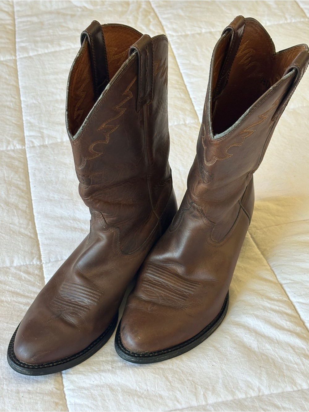 Ariat Men's Western Pull-On
